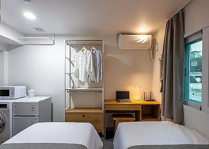 Hotel Beyond Jongno 2*